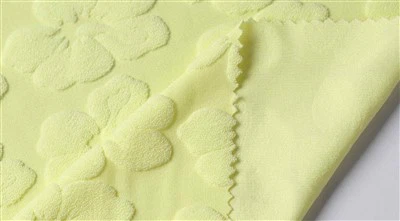 Fabraic feistis snámha cairdiúil éicea -chairdiúil